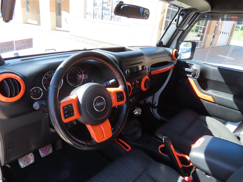 2012 Jeep Wrangler Unlimited Sport - Photo 11