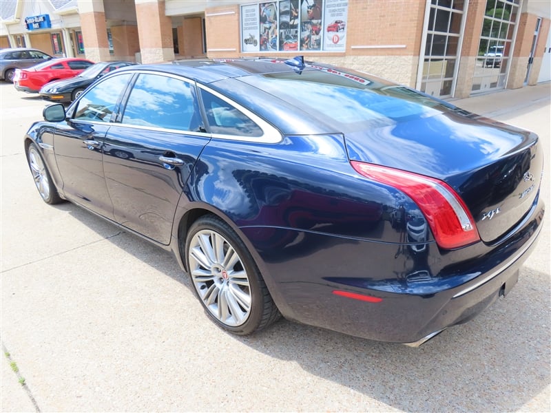 2015 Jaguar XJ Portfolio - Photo 7