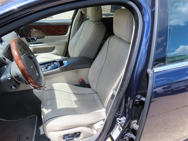 2015 Jaguar XJ Portfolio - Photo 9